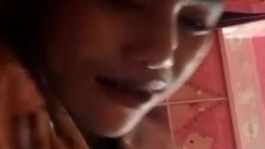 Video Call Modusin Cewe